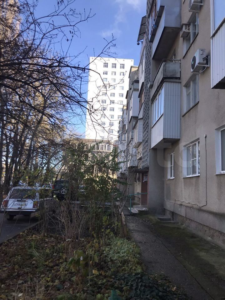 Продажа 2-комнатной квартиры, Ставрополь, Дзержинского ул,  172