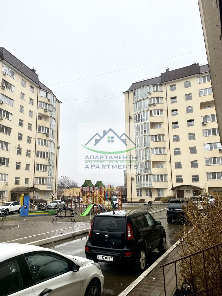 Продажа 2-комнатной квартиры, Пятигорск, Оранжерейная ул,  22к2