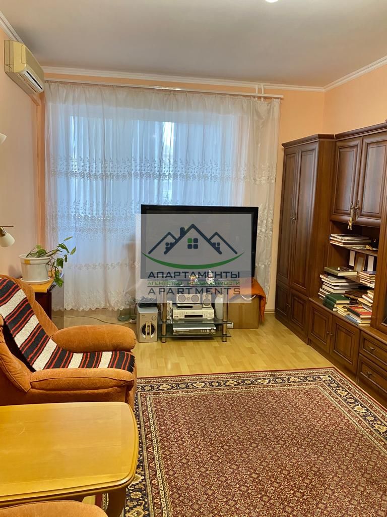 Продажа 2-комнатной квартиры, Пятигорск, Калинина пр-кт,  42б