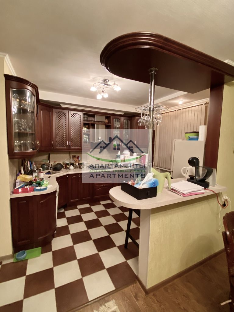 Продажа 3-комнатной квартиры, Пятигорск, Школьная ул,  33к1