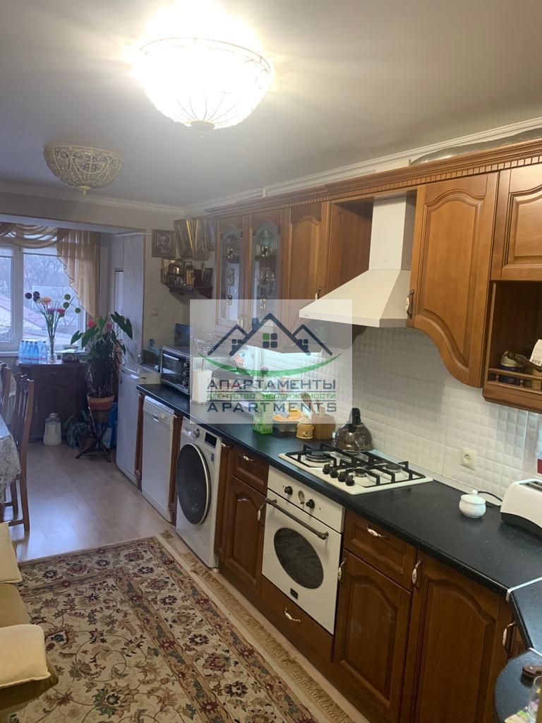 Продажа 2-комнатной квартиры, Ессентуки, Орджоникидзе ул,  67а