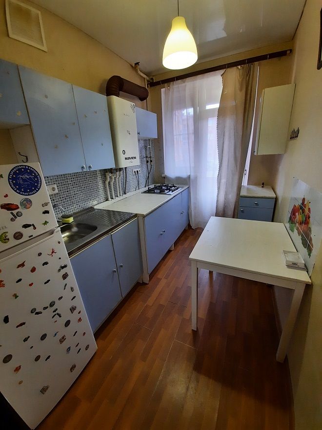 Продажа 1-комнатной квартиры, Батайск, Стадионный пер,  25