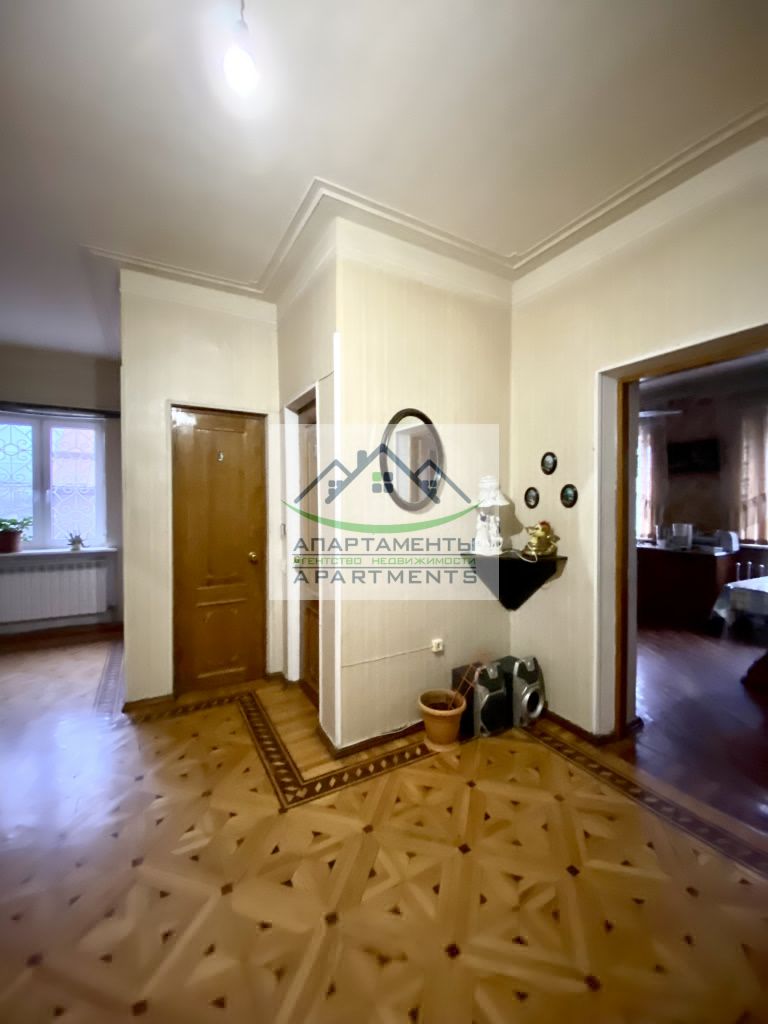 Продажа дома, 410м <sup>2</sup>, 12 сот., Пятигорск, Маршала Жукова ул,  2