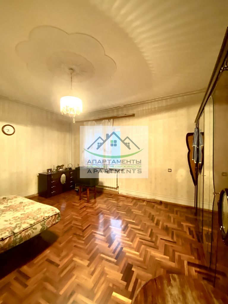 Продажа дома, 410м <sup>2</sup>, 12 сот., Пятигорск, Маршала Жукова ул,  2