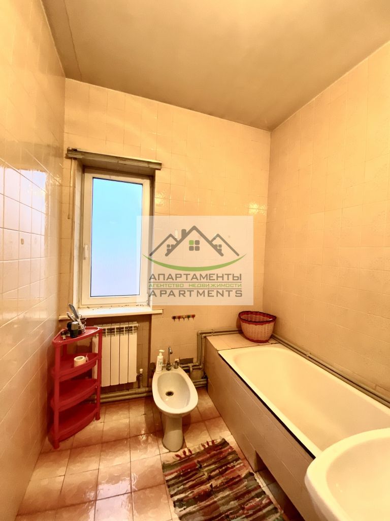 Продажа дома, 410м <sup>2</sup>, 12 сот., Пятигорск, Маршала Жукова ул,  2