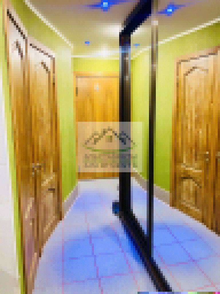 Продажа 3-комнатной квартиры, Пятигорск, Калинина пр-кт,  2к3