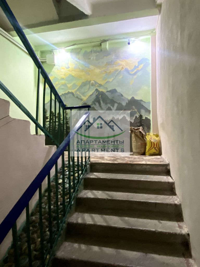 Продажа 3-комнатной квартиры, Пятигорск, Калинина пр-кт,  2к3