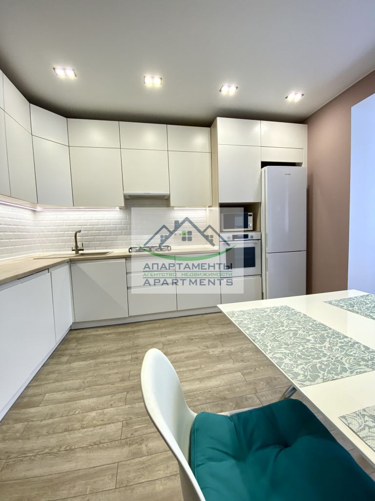 Продажа 2-комнатной квартиры, Пятигорск, Оранжерейная ул,  17