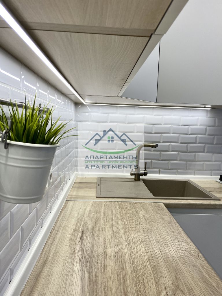 Продажа 2-комнатной квартиры, Пятигорск, Оранжерейная ул,  17