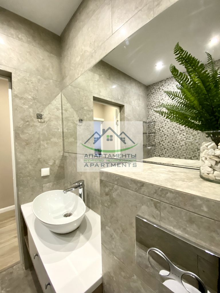 Продажа 2-комнатной квартиры, Пятигорск, Оранжерейная ул,  17