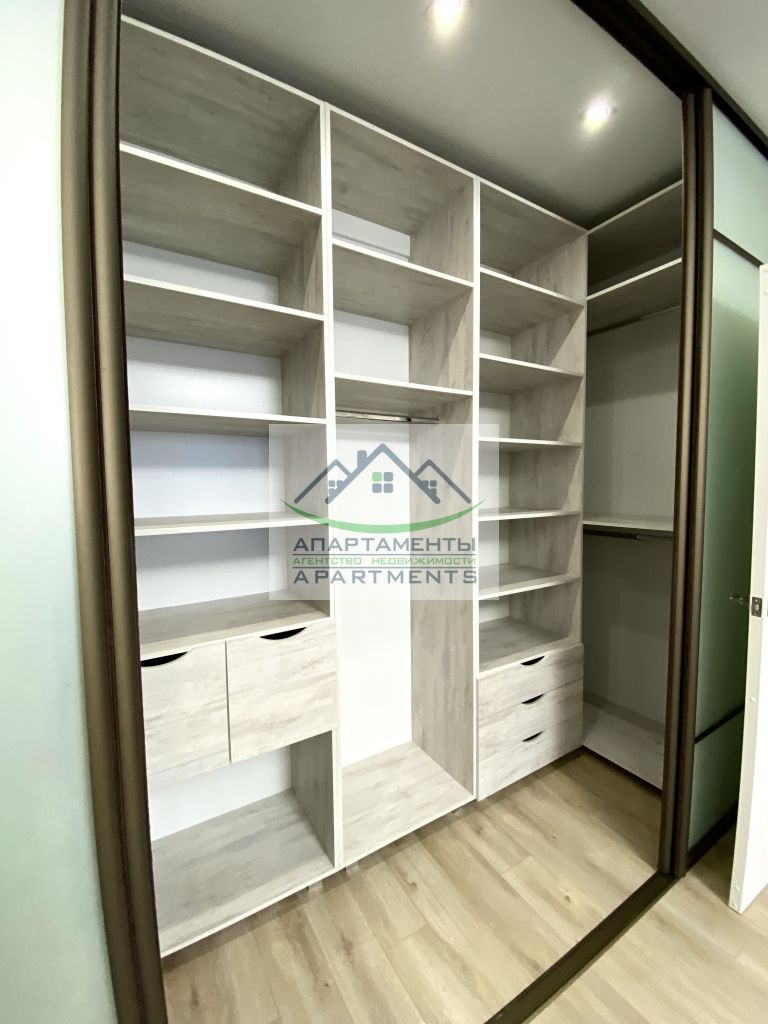 Продажа 2-комнатной квартиры, Пятигорск, Оранжерейная ул,  17