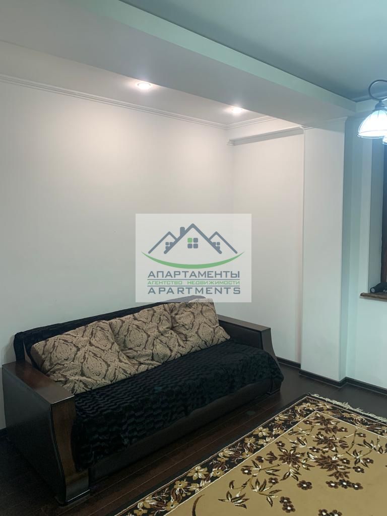 Продажа 2-комнатной квартиры, Ессентуки, Октябрьская ул,  337/1