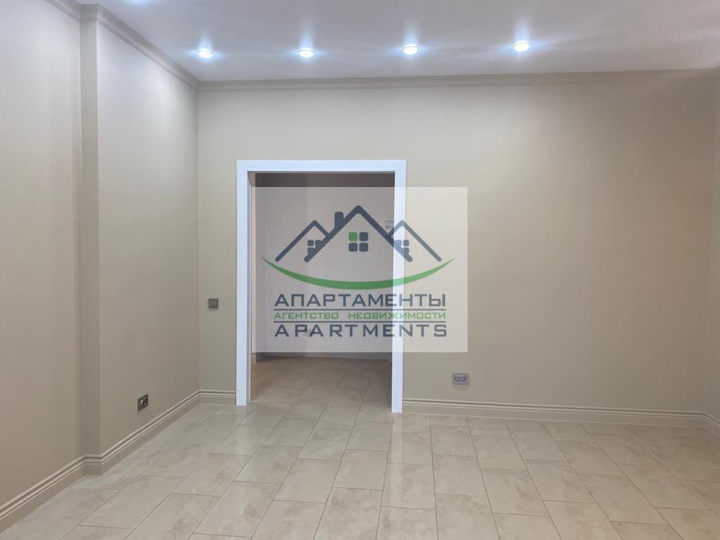 Продажа 2-комнатной квартиры, Пятигорск, Адмиральского ул,  1а