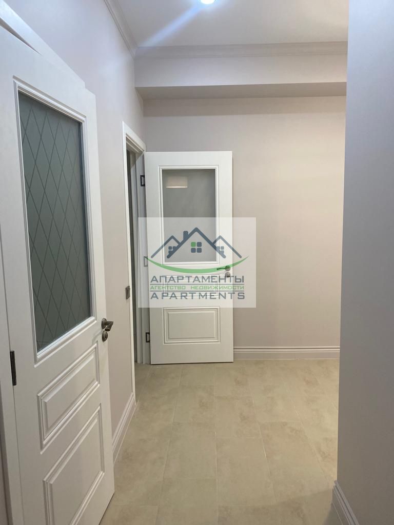 Продажа 2-комнатной квартиры, Пятигорск, Адмиральского ул,  1а