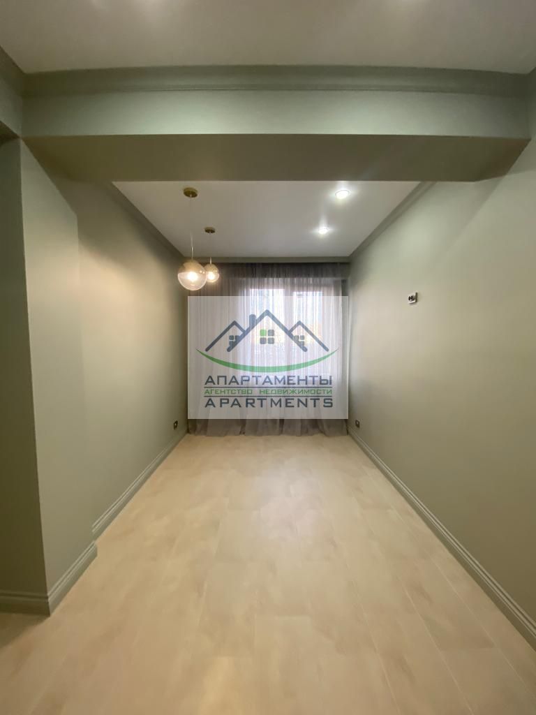 Продажа 2-комнатной квартиры, Пятигорск, Адмиральского ул,  1а