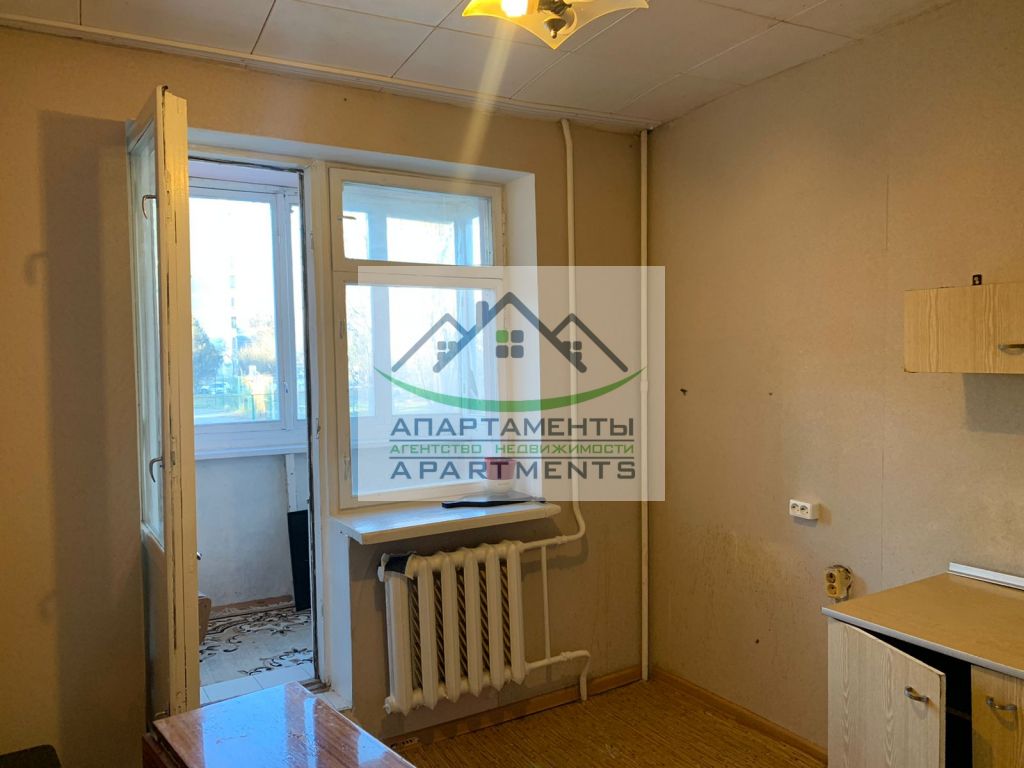 Продажа 2-комнатной квартиры, Пятигорск, Адмиральского ул,  8