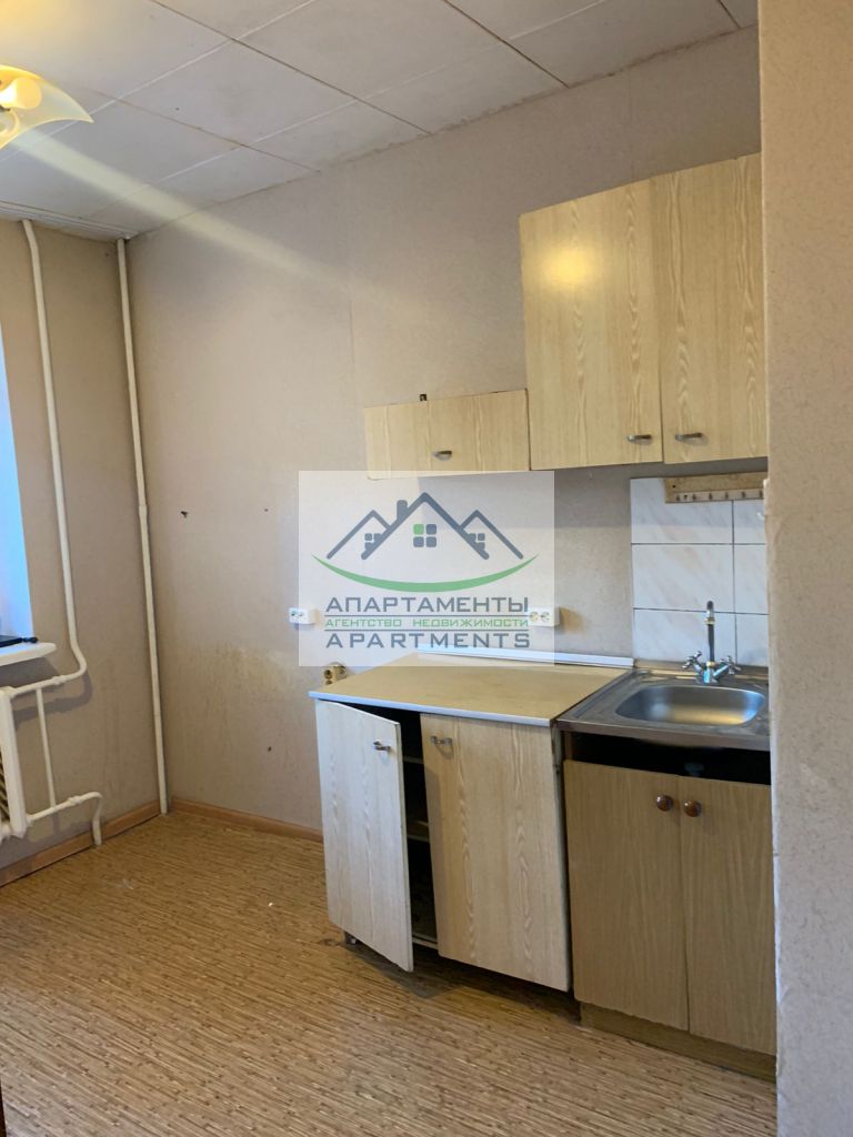 Продажа 2-комнатной квартиры, Пятигорск, Адмиральского ул,  8