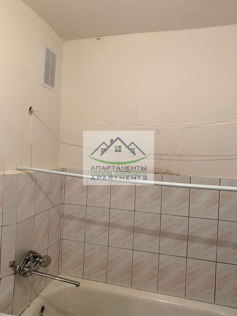 Продажа 2-комнатной квартиры, Пятигорск, Адмиральского ул,  8