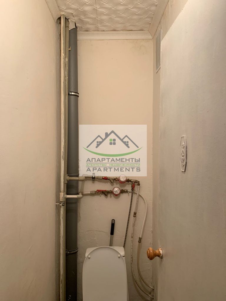 Продажа 2-комнатной квартиры, Пятигорск, Адмиральского ул,  8