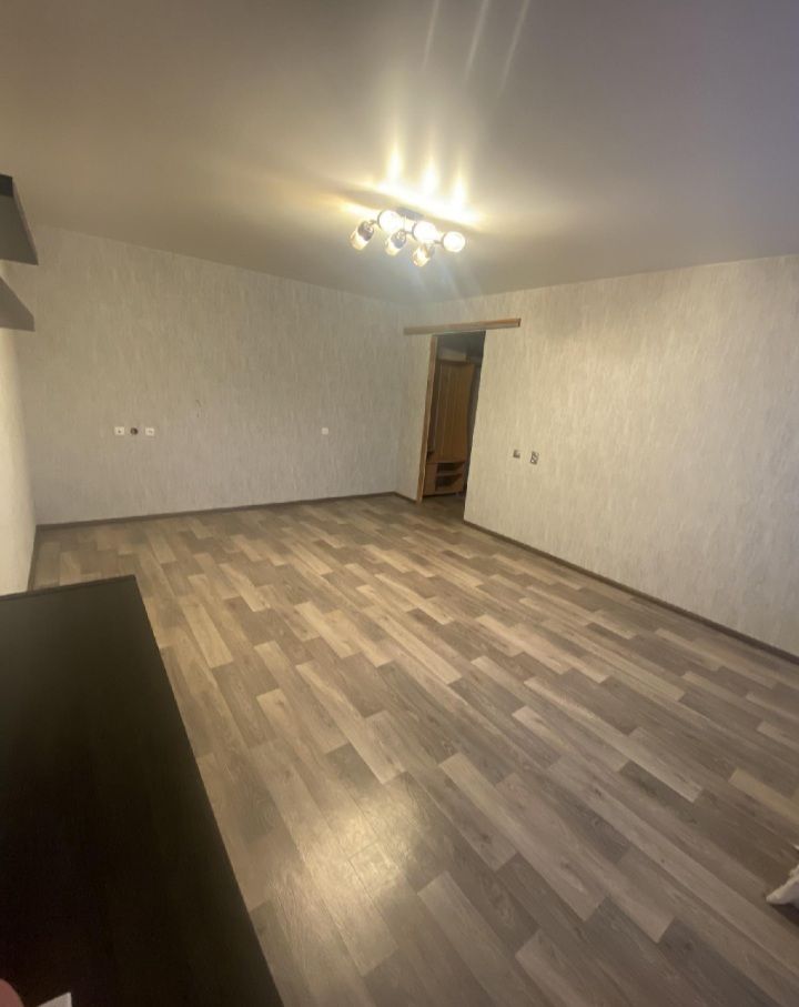 Продажа 1-комнатной квартиры, Батайск, Коммунистическая ул,  197