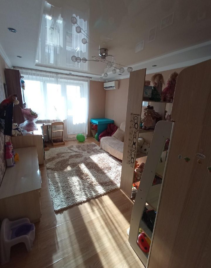 Продажа 1-комнатной квартиры, Батайск, Ушинского ул,  43