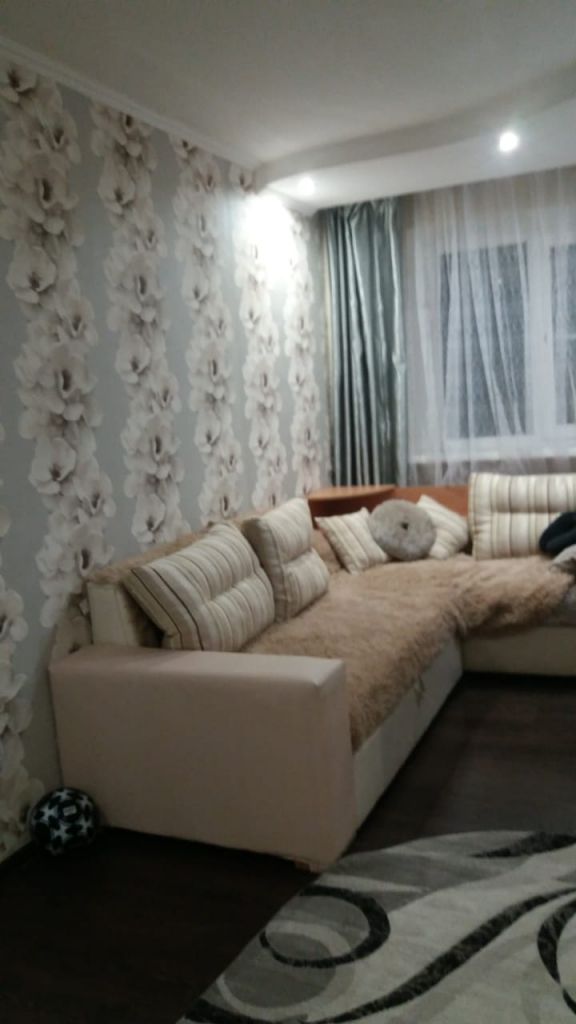 Продажа 3-комнатной квартиры, Батайск, Герцена ул,  34