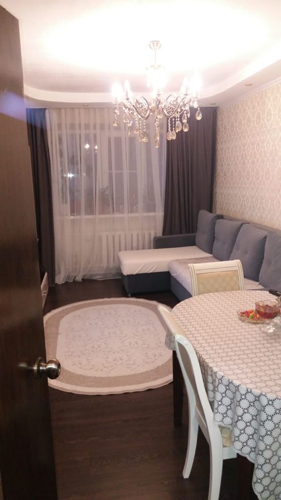 Продажа 3-комнатной квартиры, Батайск, Герцена ул,  34