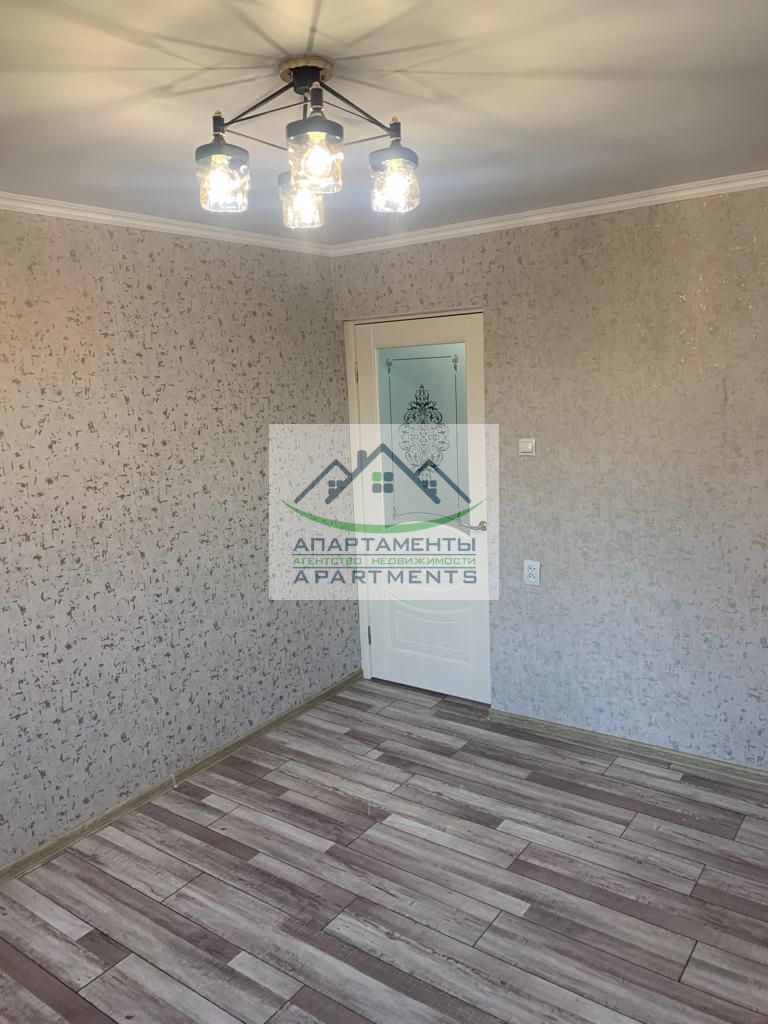 Продажа 2-комнатной квартиры, Ессентуки, Октябрьская ул,  432