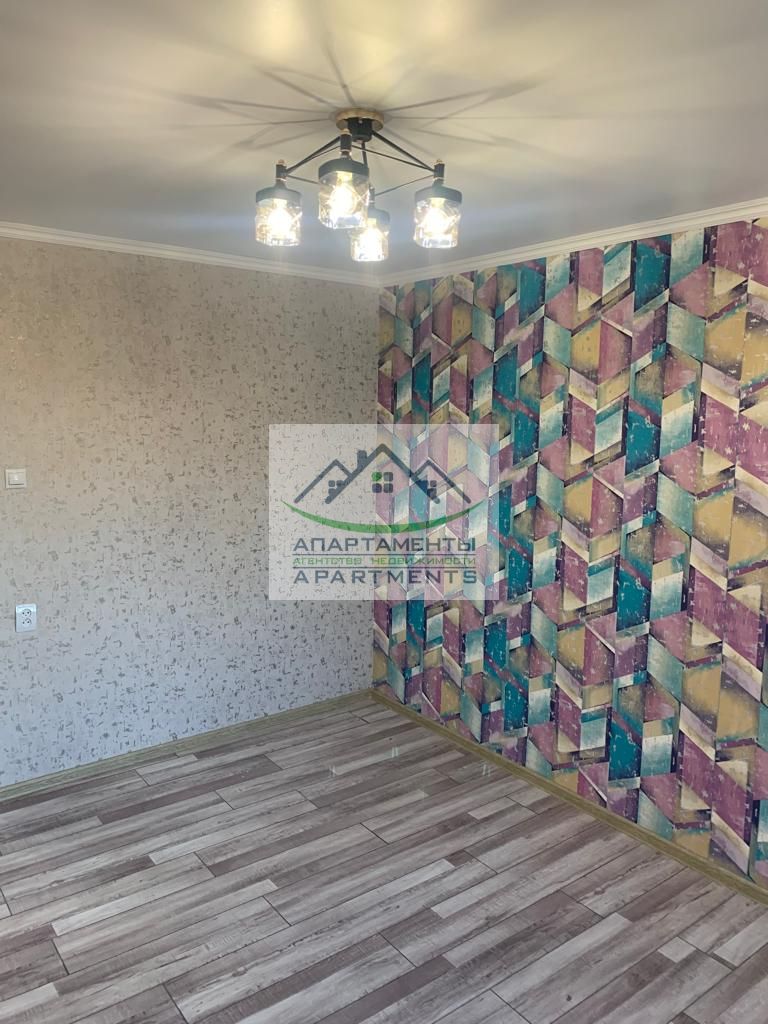 Продажа 2-комнатной квартиры, Ессентуки, Октябрьская ул,  432