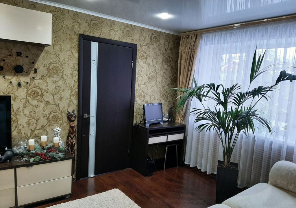Продажа 2-комнатной квартиры, Кострома, Советская ул,  96А