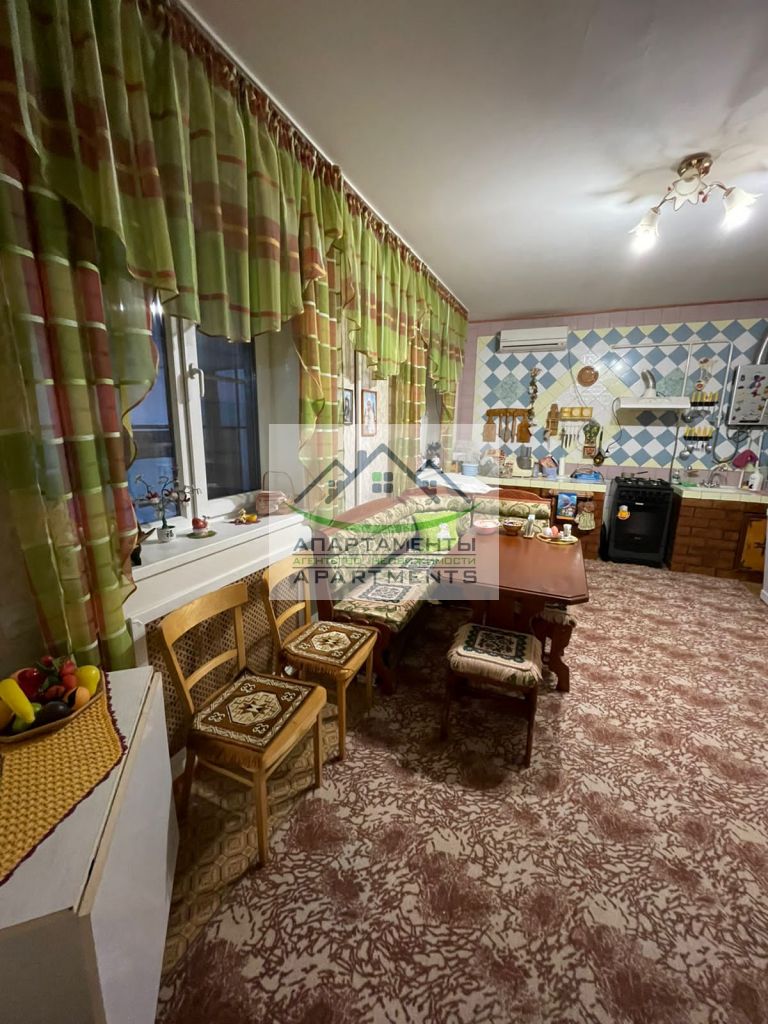 Продажа дома, 240м <sup>2</sup>, 6 сот., Ессентуки, Нижняя Аллея ул,  18