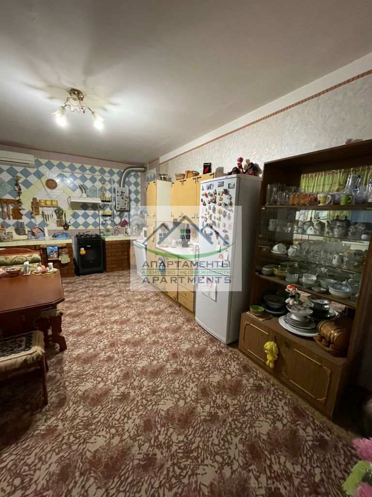 Продажа дома, 240м <sup>2</sup>, 6 сот., Ессентуки, Нижняя Аллея ул,  18