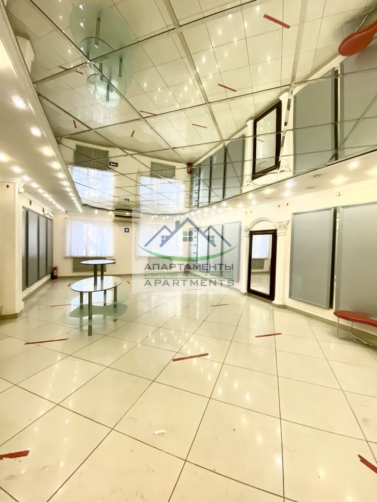 Продажа коммерческой недвижимости, 103м <sup>2</sup>, Пятигорск, 40 лет Октября пр-кт,  40