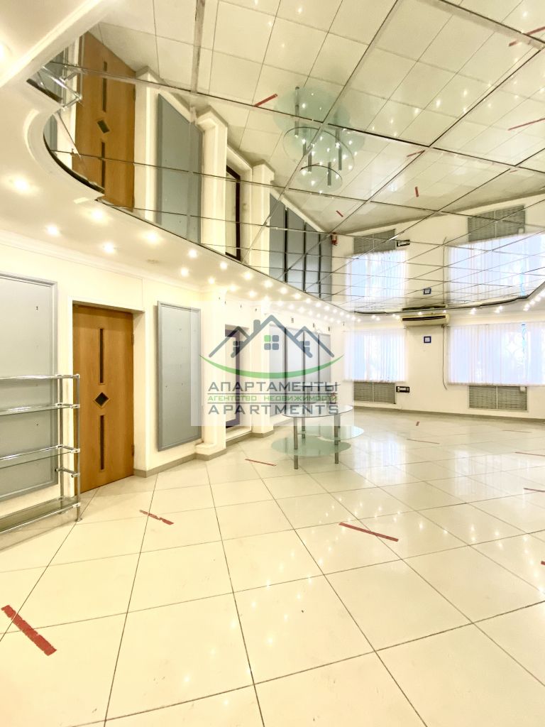 Продажа коммерческой недвижимости, 103м <sup>2</sup>, Пятигорск, 40 лет Октября пр-кт,  40