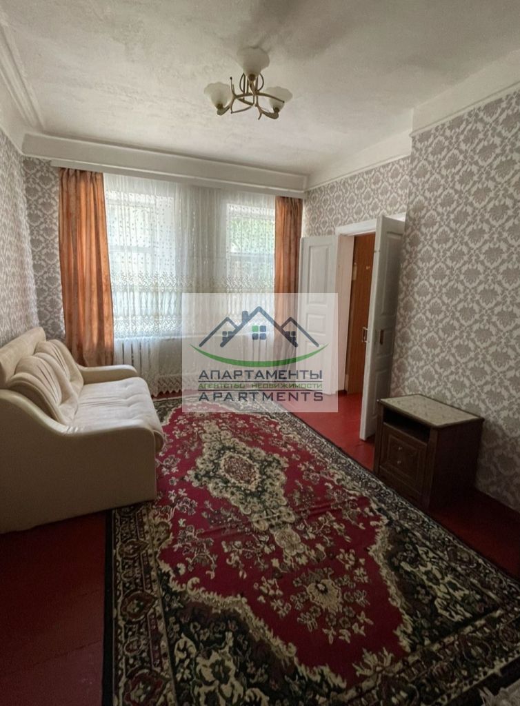 Продажа 4-комнатной квартиры, Пятигорск, Октябрьская ул,  28