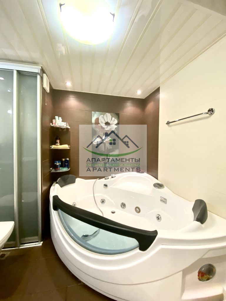 Продажа 4-комнатной квартиры, Пятигорск, Краснознаменная ул,  59