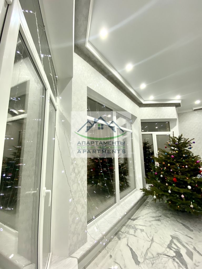 Продажа дома, 260м <sup>2</sup>, 5 сот., Пятигорск, Цветочная ул