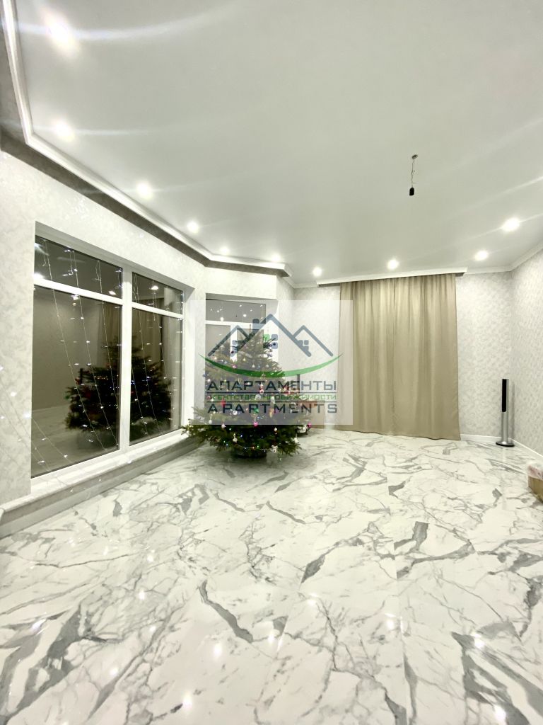 Продажа дома, 260м <sup>2</sup>, 5 сот., Пятигорск, Цветочная ул