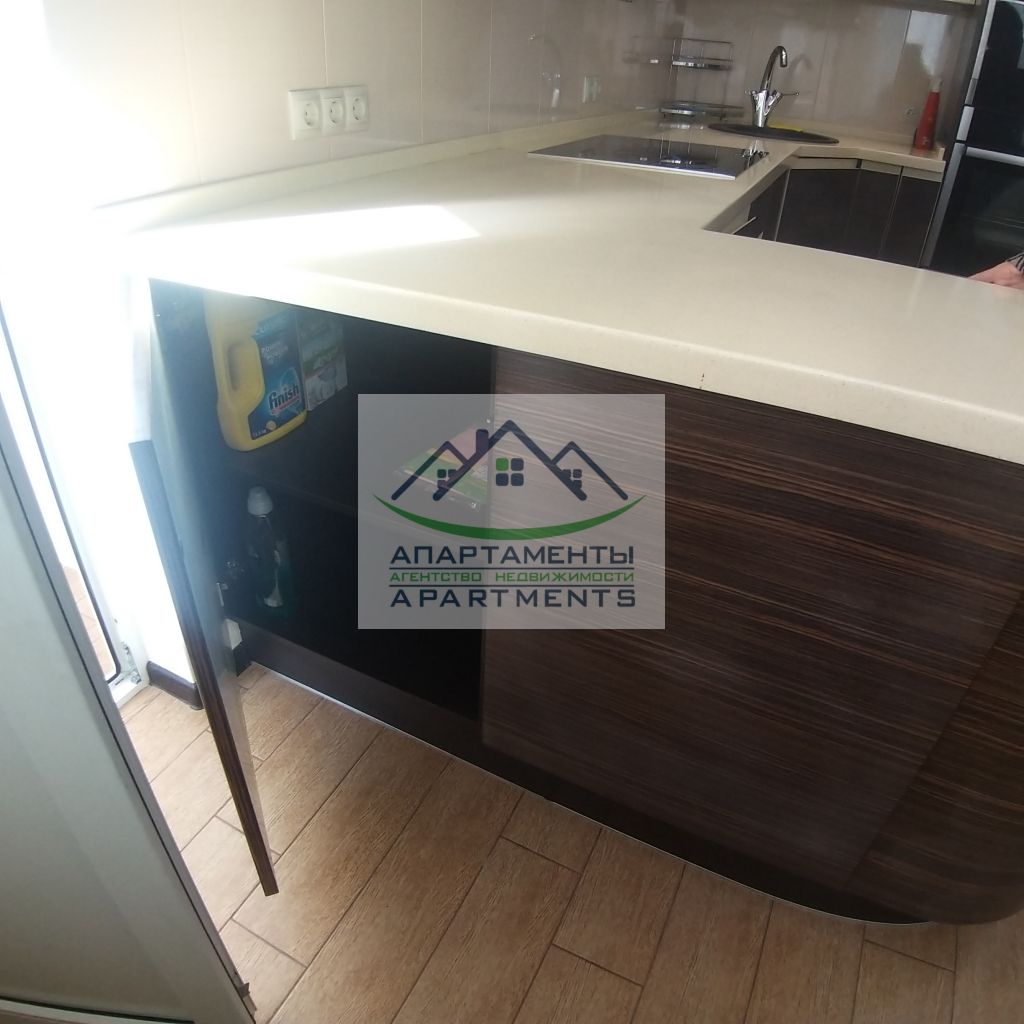 Продажа 2-комнатной квартиры, Пятигорск, Калинина пр-кт,  5к1