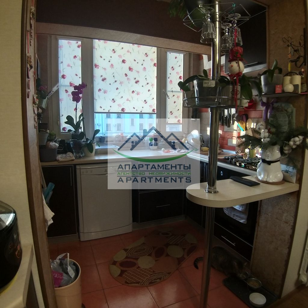 Продажа 4-комнатной квартиры, Пятигорск, Панагюриште ул,  18