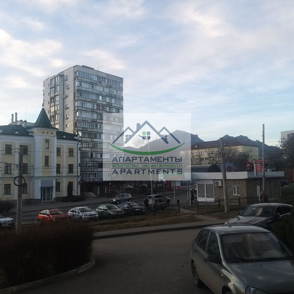 Продажа 4-комнатной квартиры, Пятигорск, Панагюриште ул,  18