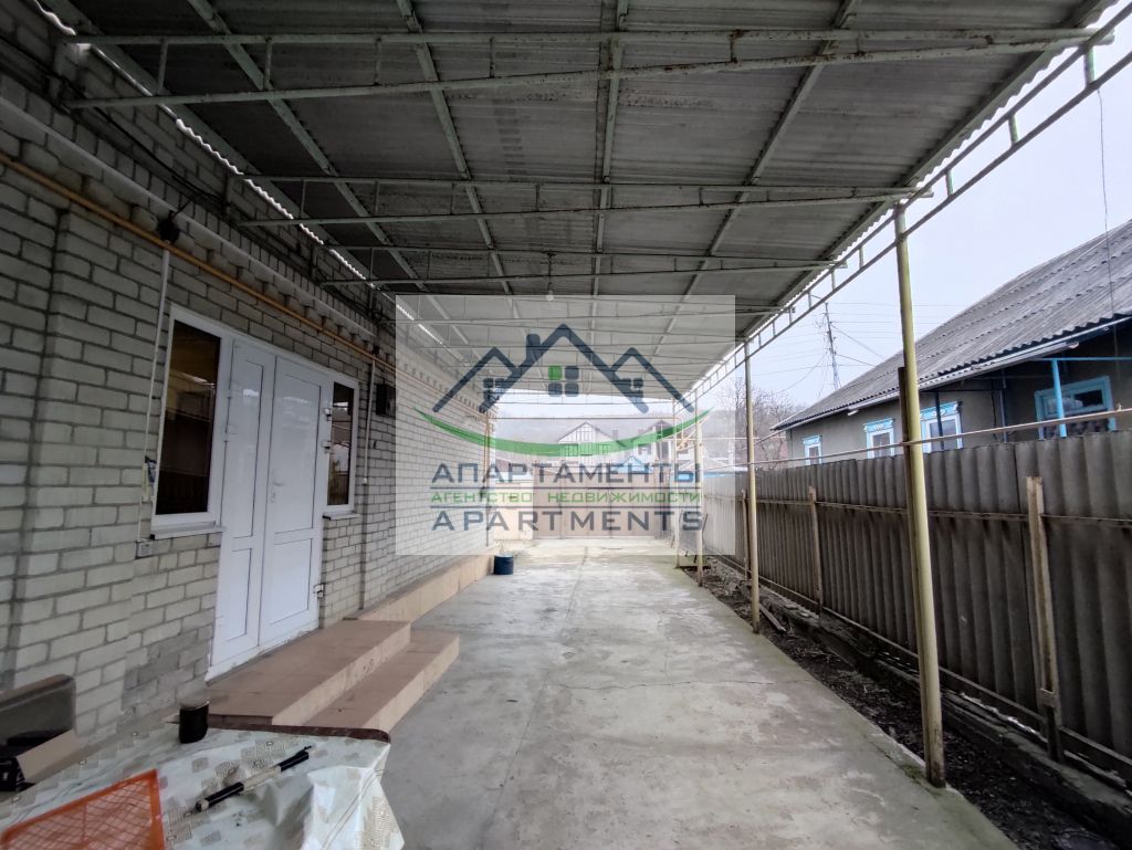 Продажа дома, 200м <sup>2</sup>, 16 сот., Пятигорск, Георгиевская ул