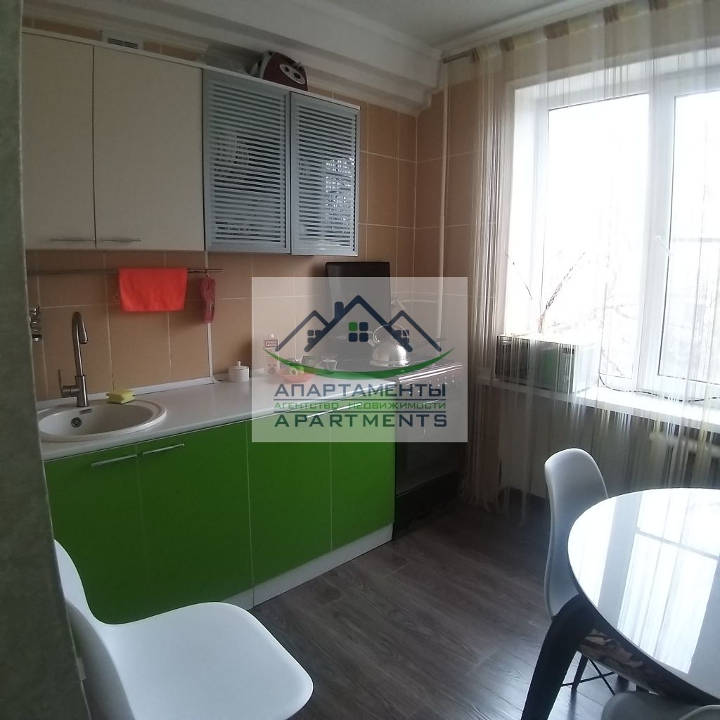 Продажа 3-комнатной квартиры, Пятигорск, 1-я Бульварная ул,  39