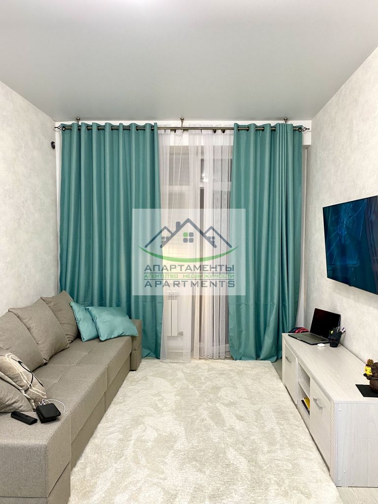 Продажа 1-комнатной квартиры, Пятигорск, Адмиральского ул,  1А