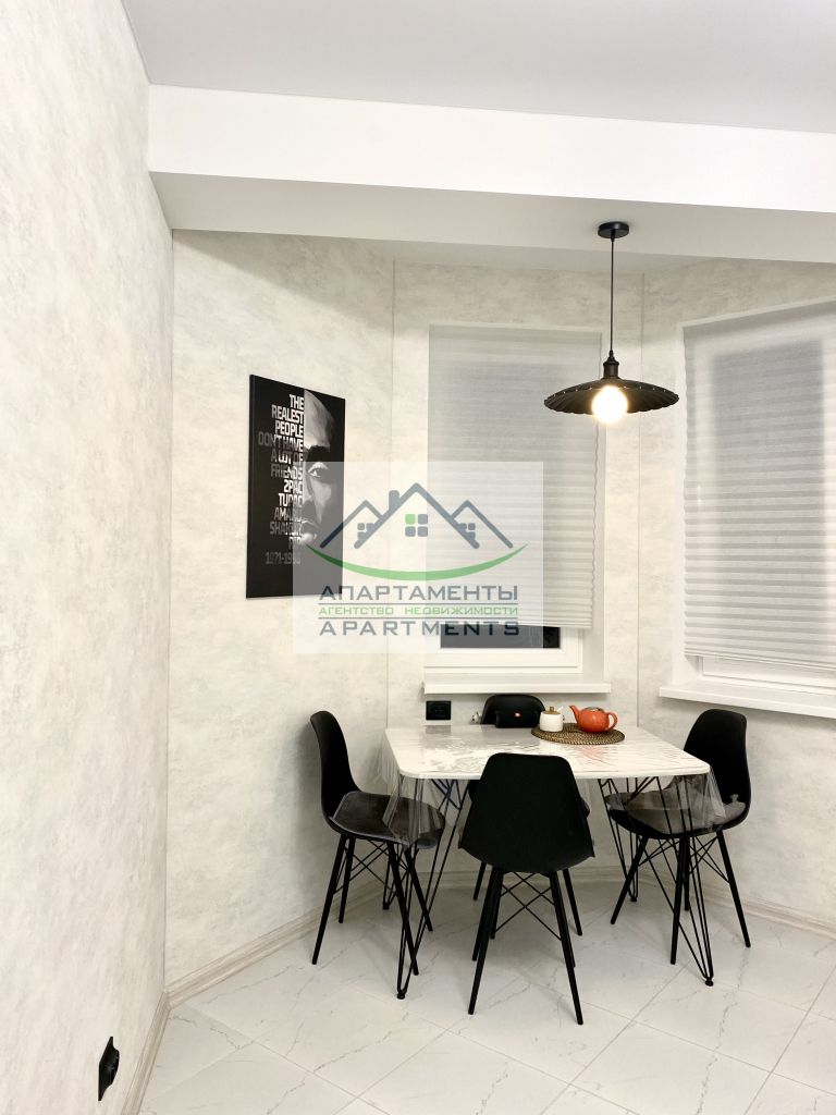 Продажа 1-комнатной квартиры, Пятигорск, Адмиральского ул,  1А