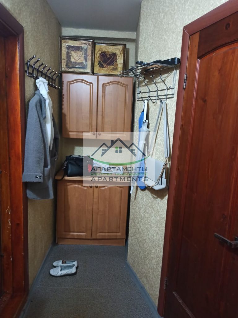 Продажа 1-комнатной квартиры, Пятигорск, Калинина пр-кт,  2/4