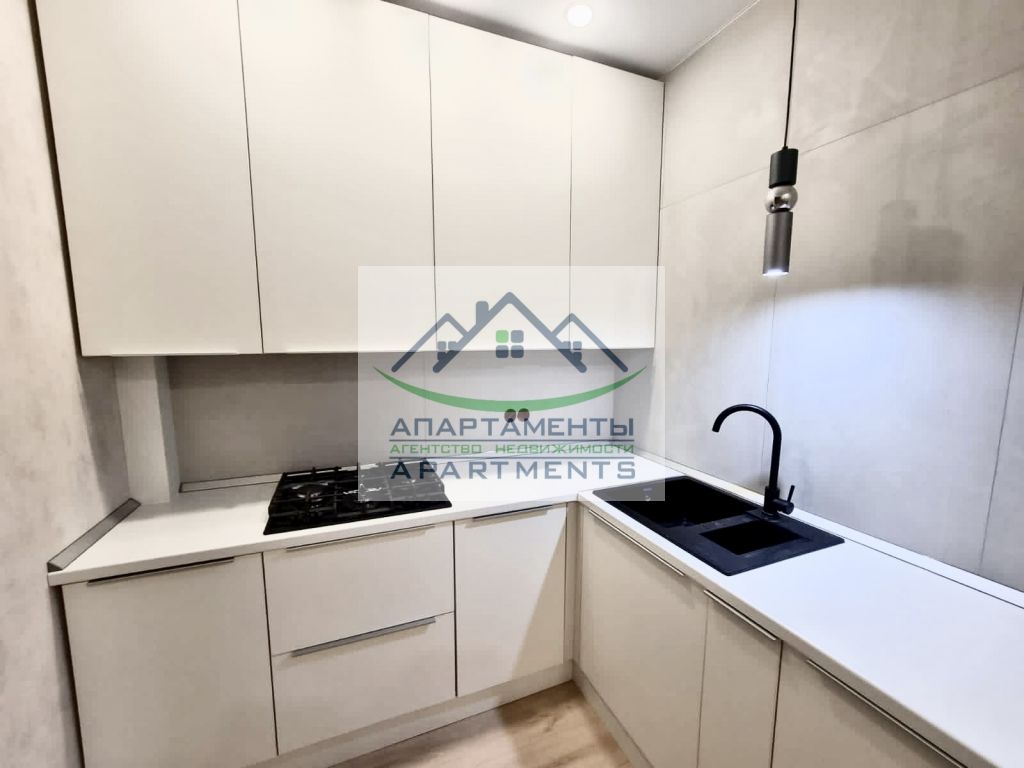 Продажа 1-комнатной квартиры, Пятигорск, Оранжерейная ул,  17/1