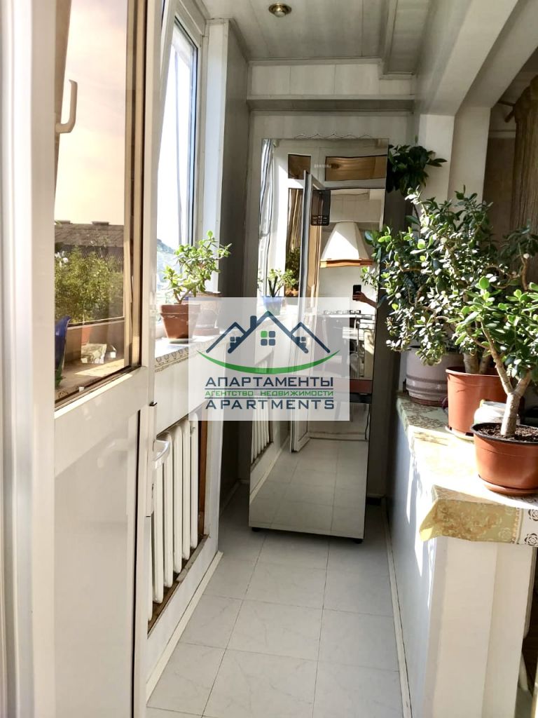 Продажа 4-комнатной квартиры, Пятигорск, Адмиральского ул,  8к3