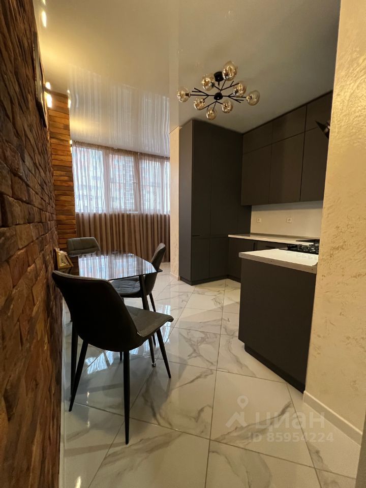 Продажа 1-комнатной квартиры, Ставрополь, Тухачевского ул,  27/4