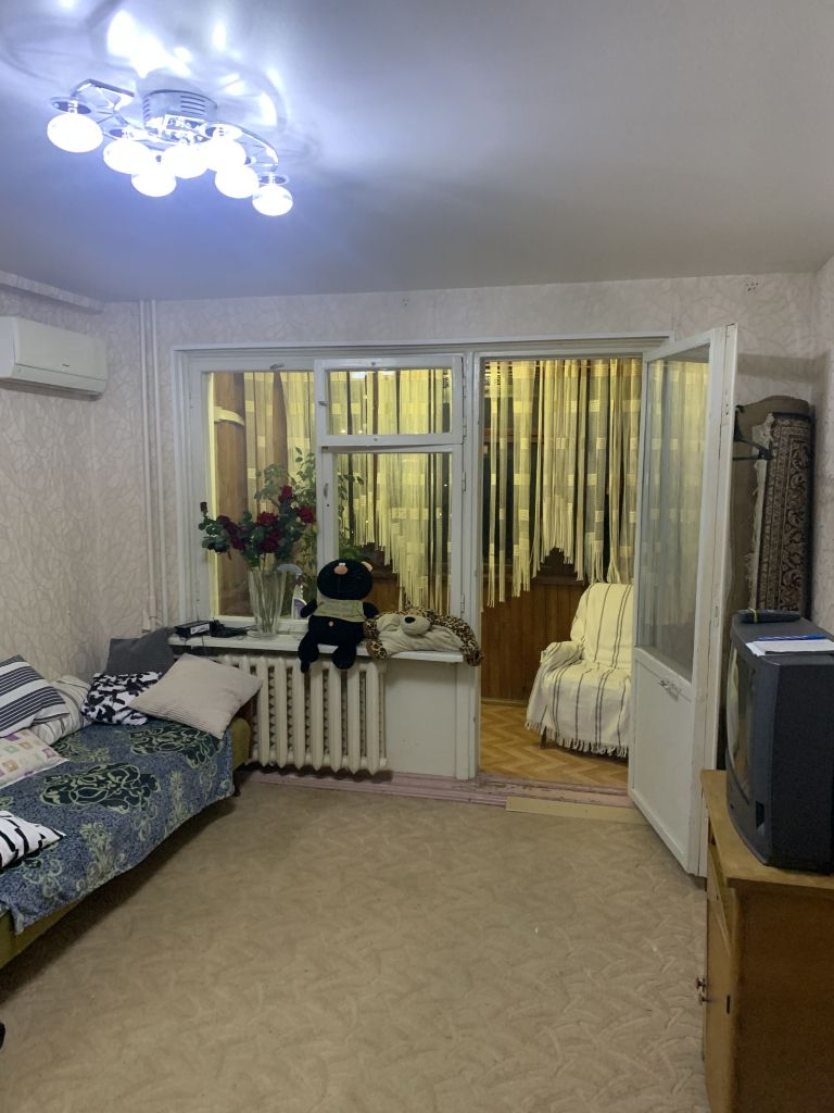 Продажа 1-комнатной квартиры, Пятигорск, Калинина пр-кт,  2к4